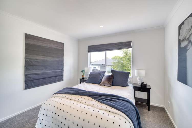 15 Weka Close Red Beach_12