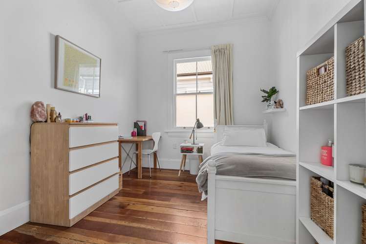 5 Calgary Street Sandringham_12