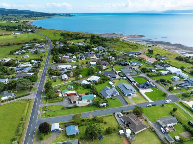 9 Mylindas Road Whakatiwai_20