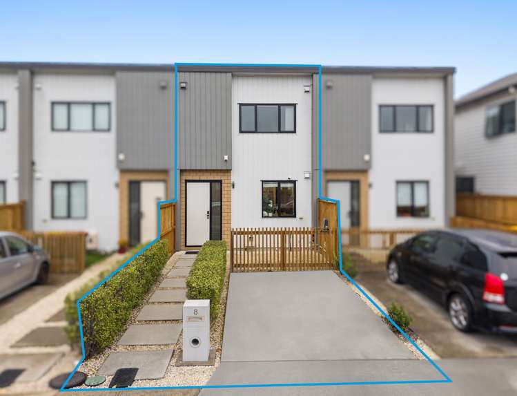 8 Freshland Drive_0