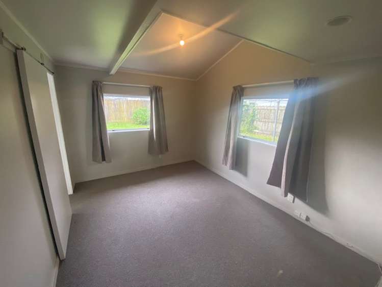 52 Knighton Road Hillcrest_11