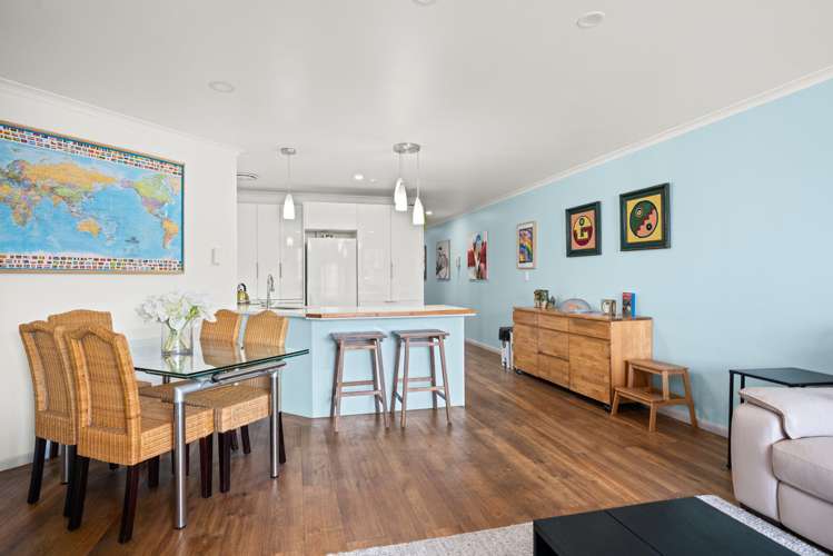 14/281 Maunganui Road Mount Maunganui_1