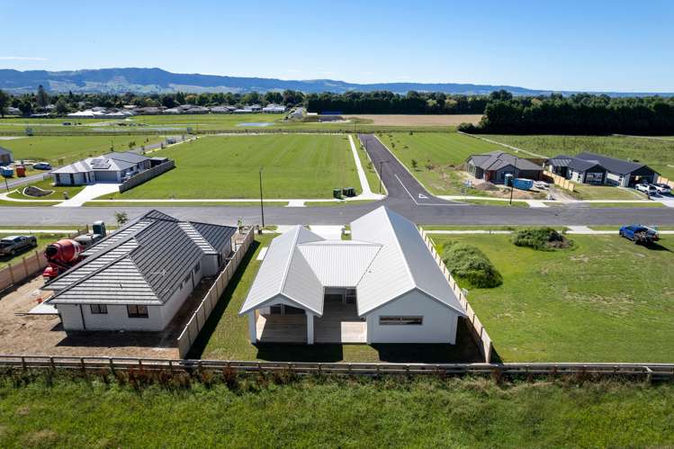 52 Peakedale Drive Matamata_24