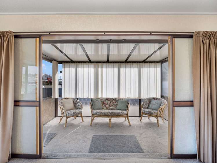 439 Thames Highway_3