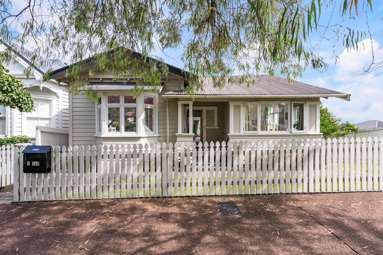 149 Crummer Road_1
