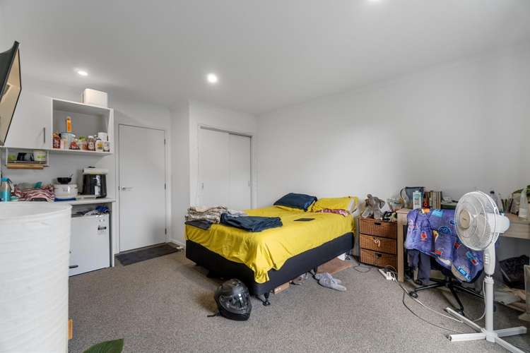 Unit 1/3 Snead Place Hamilton East_8