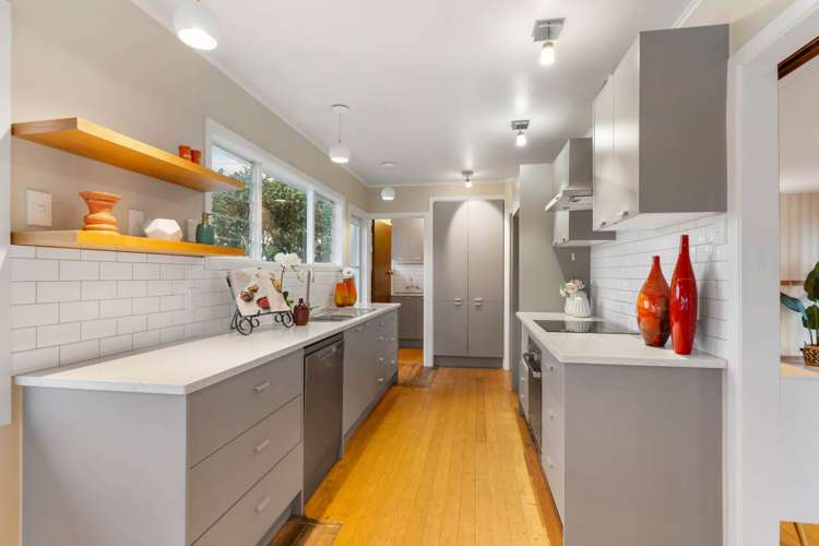 24 Boundary Road Blockhouse Bay_14