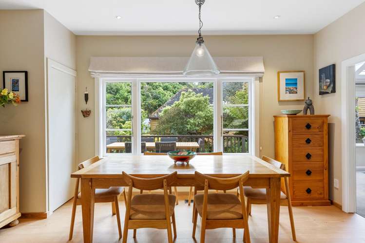 68 Friend Street Karori_6