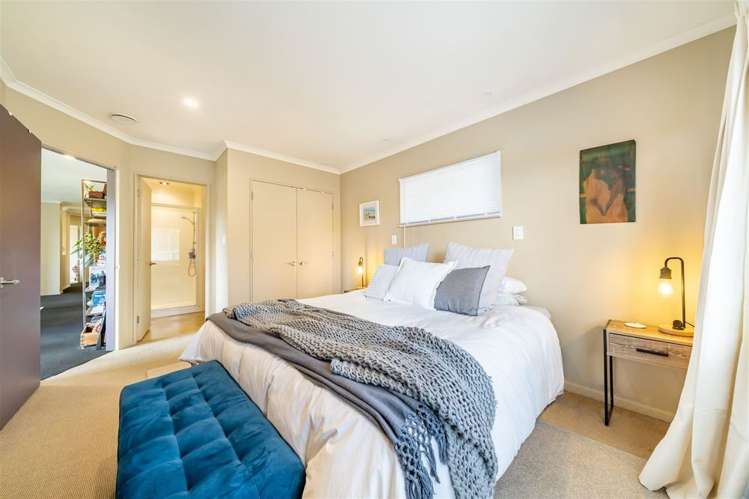 2 Catlins Glen Aotea_9