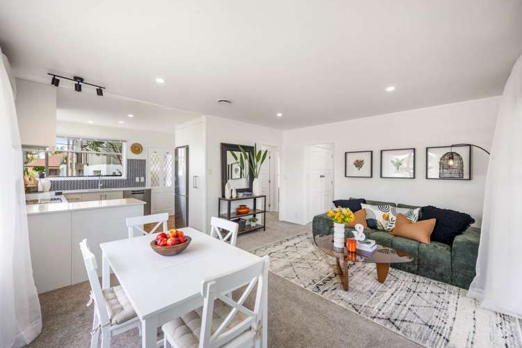 1/10 Frank Evans Place Henderson_12