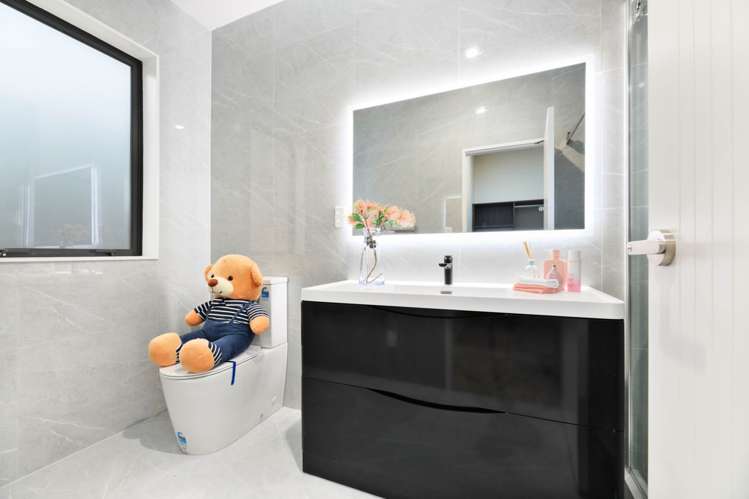 30f Routley Drive Glen Eden_14