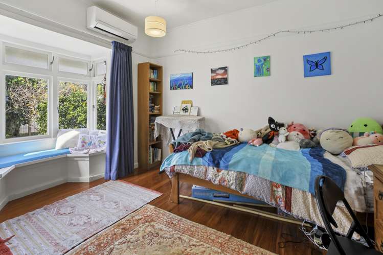 1 Tatahi Street Te Puru_14