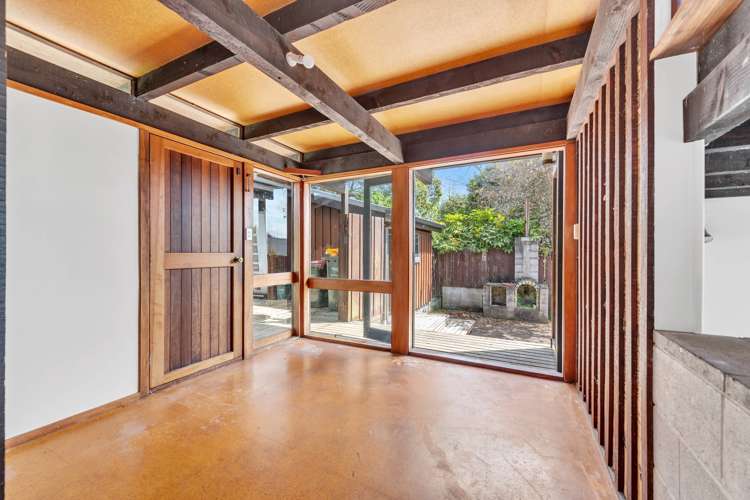 35 Rushgreen Avenue Pahurehure_12