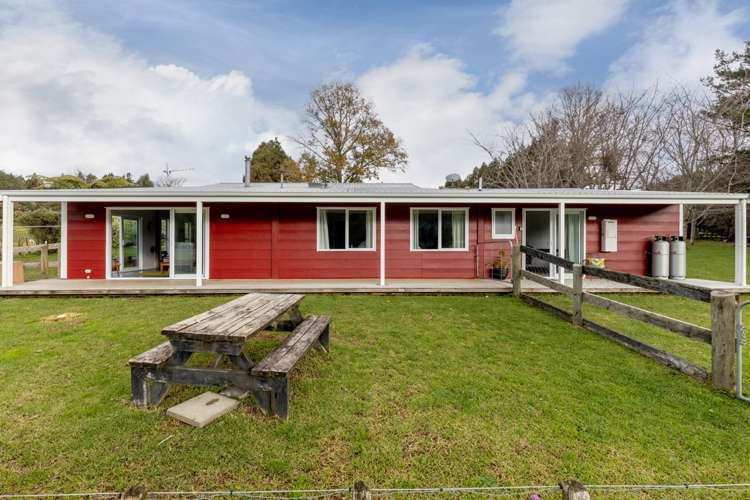 173a Belk Road South Kaimai_21