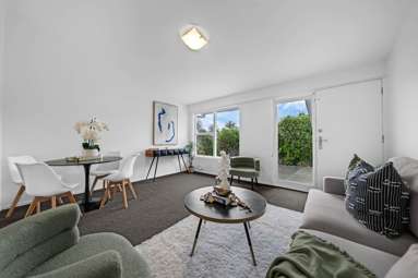 3/3/15 Monterey Avenue_4