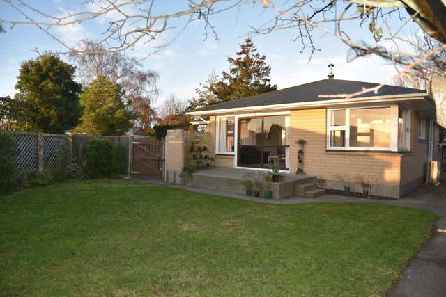 Very tidy summer hill stone home