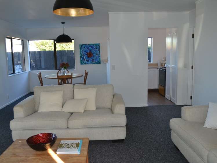 3/14 Roberts Road Te Atatu South_2