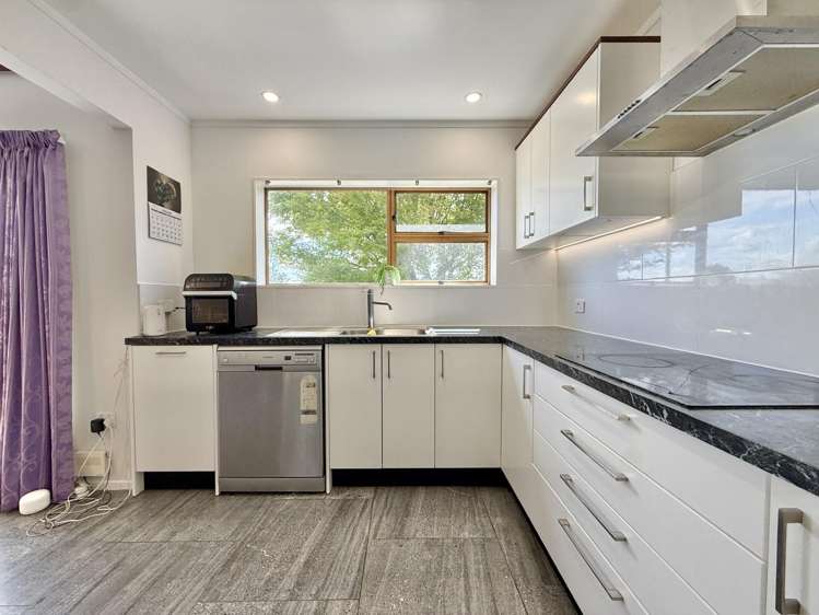 15 Matipo Place Tokoroa_12