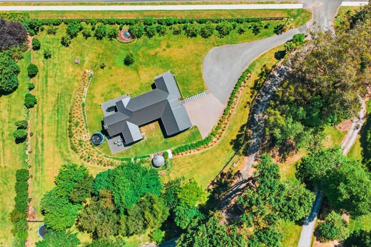 139 Mapara Road Acacia Bay_29