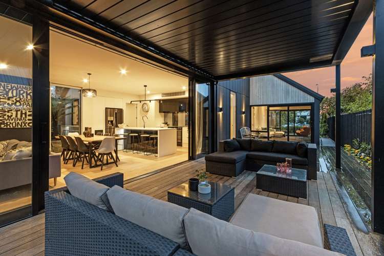 18 Clissold Street Merivale_4