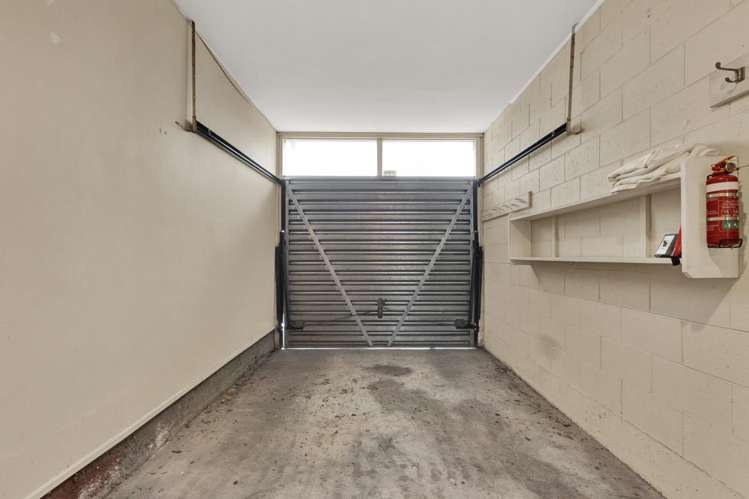 2/42 North Avon Road Richmond_17