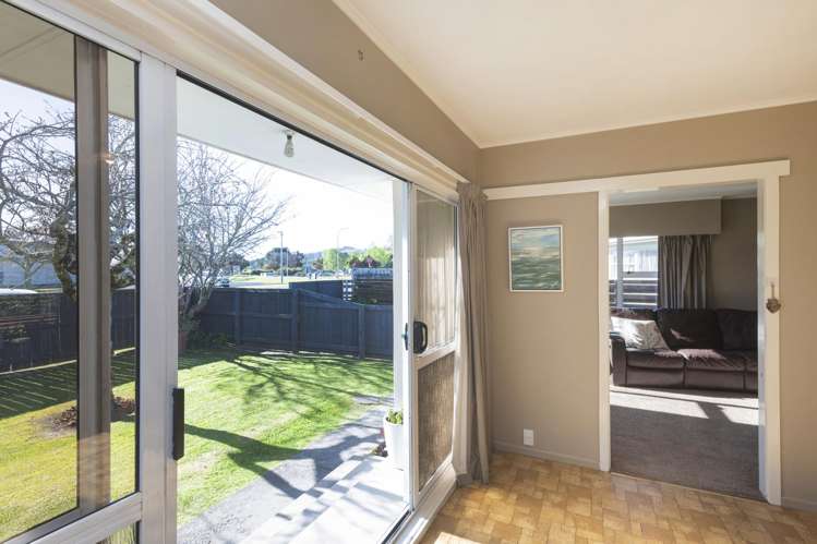 4 Lytton Road_4