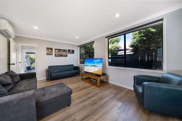 174 Solar Road Glen Eden_3