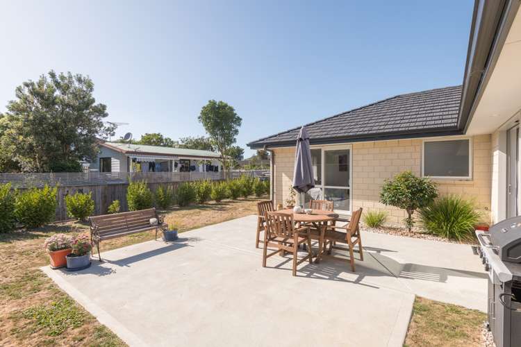 19 Puketutu Grove Motueka_16