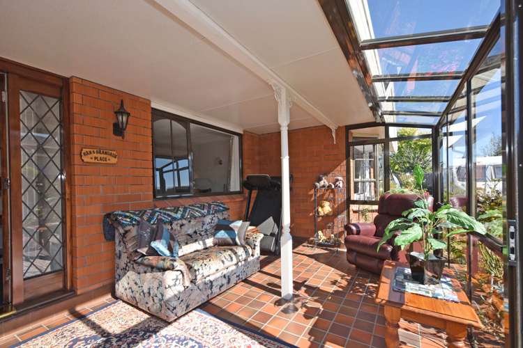 530 Queens Drive Rosedale_7