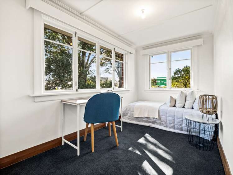 56 Gordon Road Mosgiel_16