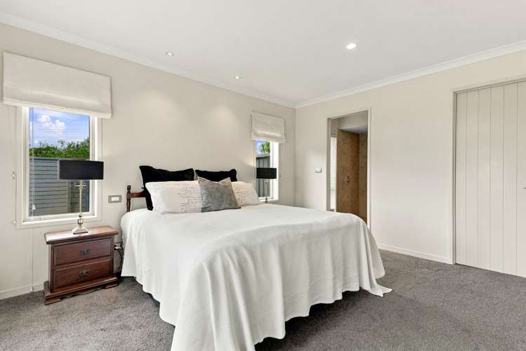 9 Portofino Point Karaka_17