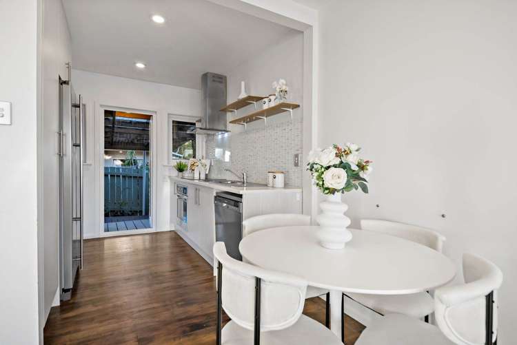 2/49 Tarawera Terrace St Heliers_4