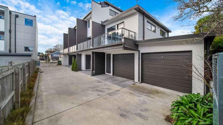 2/378 Worcester Street Linwood_18