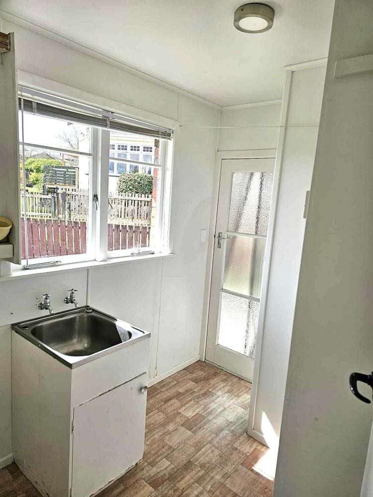 73 Main North Road Otorohanga_9