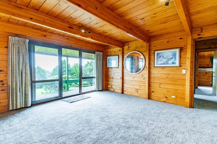 236 Point View Drive East Tamaki Heights_21