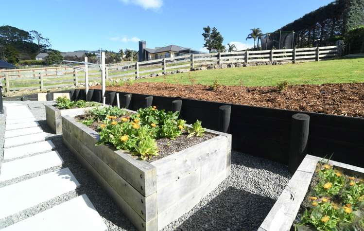 97 Solan Drive Waimauku_19