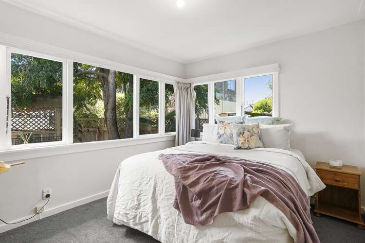 17 Preston Avenue Mount Albert_7