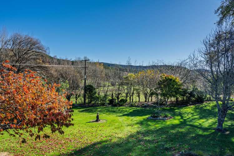 68 Hiwipango Road Wakefield_20