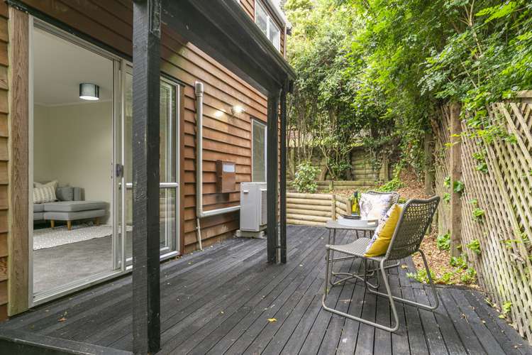 11 Tralee Place Johnsonville_13