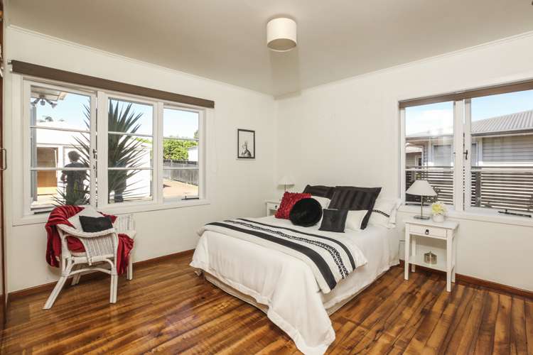 10 Vodanovich Road Te Atatu South_10