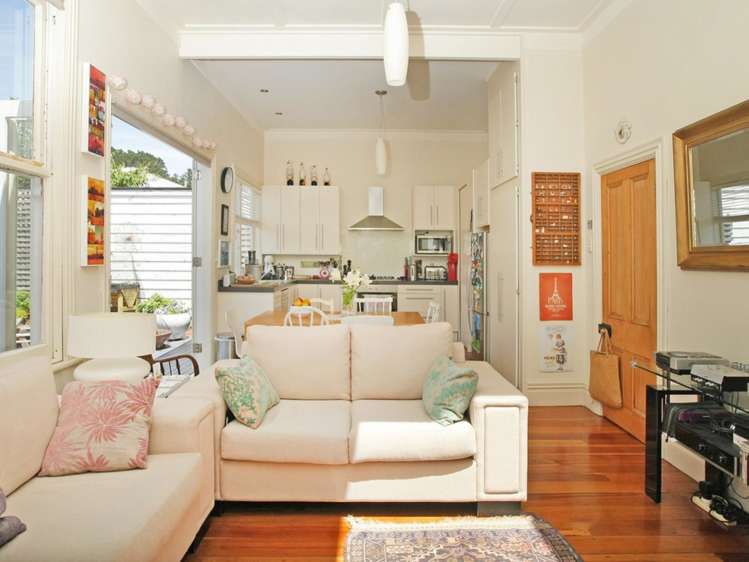 2 Herald Terrace Berhampore_5