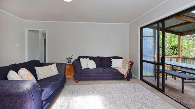 2/103 Sturges Road Henderson_4