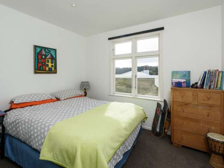 15 Carrington Street Mount Cook_10