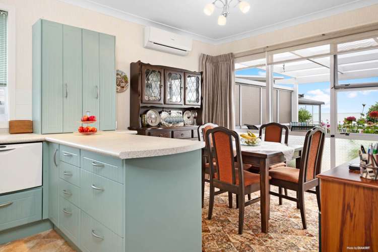 3 Kawakawa Bay Coast Road Kawakawa Bay_5