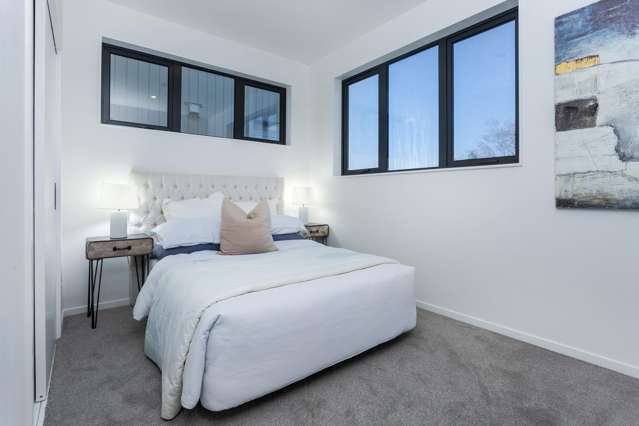81A Ayton Drive Totara Vale_3