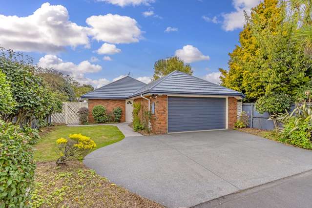 Freehold Solid Brick Beauty in Halswell