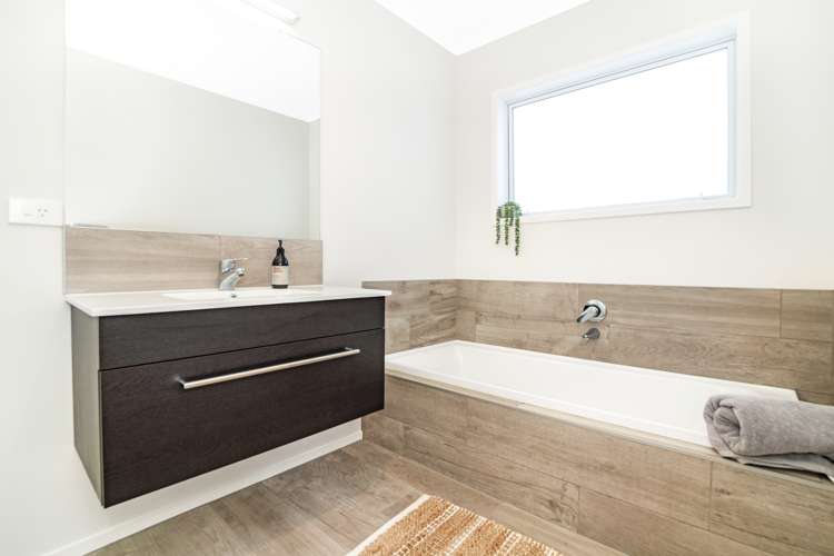 20 Rire Hau Lane Pyes Pa_10