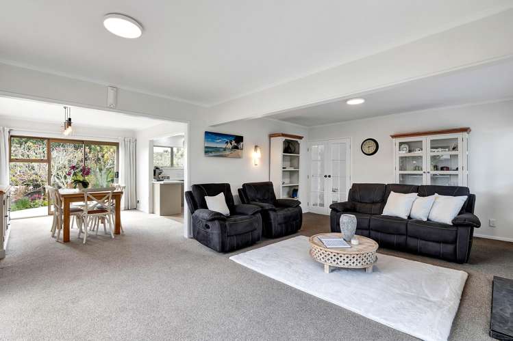 11 Leatham Avenue Strandon_7