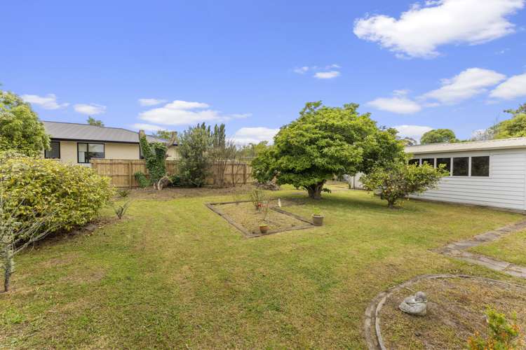 11 Ferndale Place Feilding_24