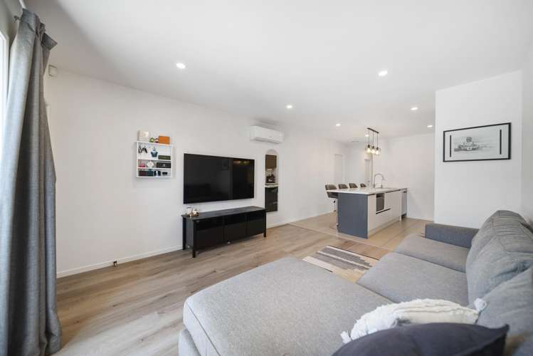 13 Frazen Avenue Papakura_8